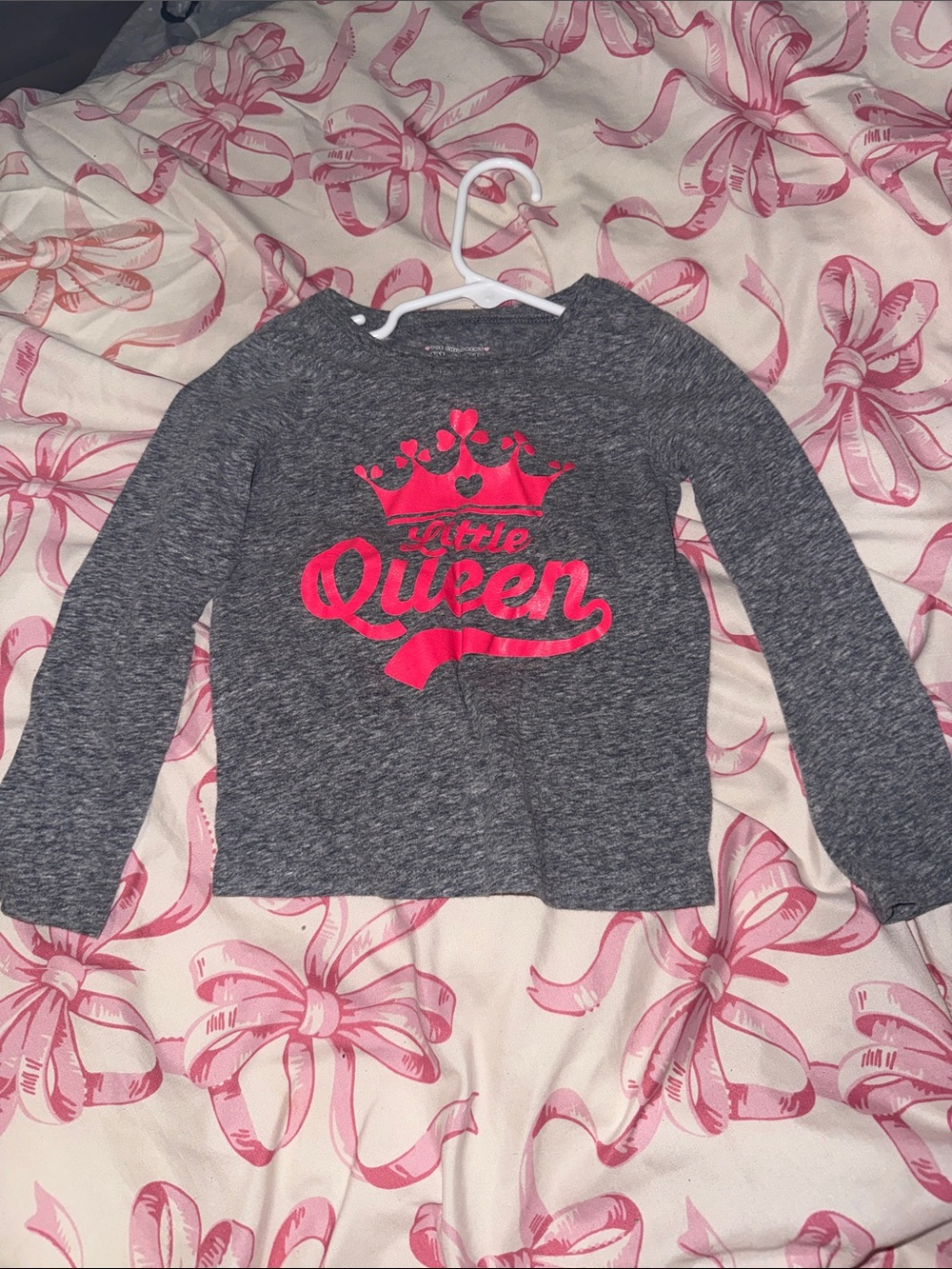 Little Queen Long-Sleeve Girls' Top - Charcoal Gray with Pink Graphic